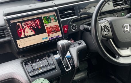 Honda Stepwgn IV, 2017 год, 1 999 999 рублей, 18 фотография