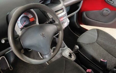 Peugeot 107 I рестайлинг, 2010 год, 389 000 рублей, 7 фотография