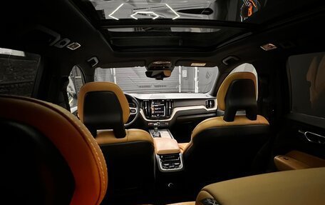 Volvo XC60 II, 2018 год, 4 200 000 рублей, 8 фотография