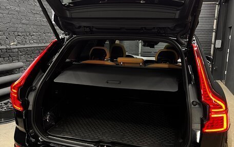 Volvo XC60 II, 2018 год, 4 200 000 рублей, 5 фотография