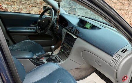 Renault Laguna II, 2002 год, 710 000 рублей, 8 фотография