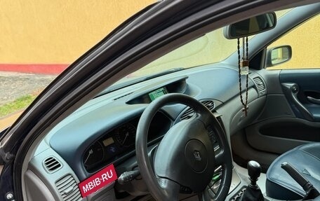 Renault Laguna II, 2002 год, 710 000 рублей, 5 фотография