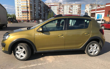 Renault Sandero II рестайлинг, 2016 год, 850 000 рублей, 1 фотография