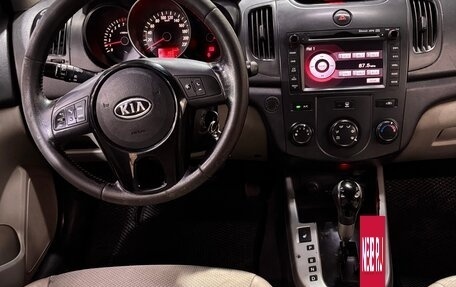 KIA Forte II, 2009 год, 650 000 рублей, 10 фотография