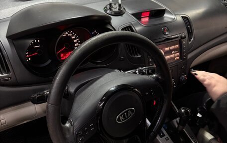 KIA Forte II, 2009 год, 650 000 рублей, 15 фотография