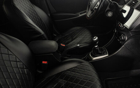 Hyundai Solaris II рестайлинг, 2015 год, 999 000 рублей, 11 фотография