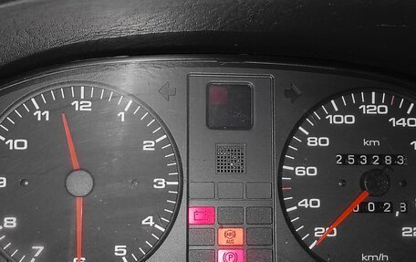 Audi 80, 1988 год, 140 000 рублей, 8 фотография