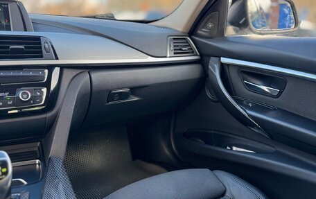 BMW 3 серия, 2018 год, 2 550 000 рублей, 13 фотография