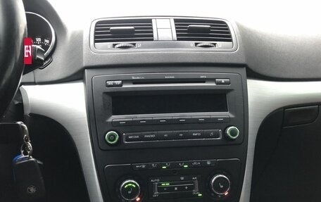 Skoda Yeti I рестайлинг, 2014 год, 1 137 500 рублей, 14 фотография