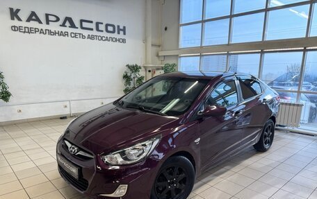 Hyundai Solaris II рестайлинг, 2013 год, 685 000 рублей, 1 фотография