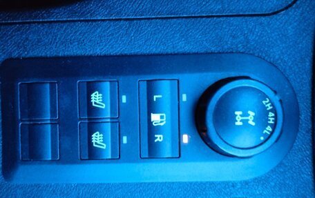 ЛуАЗ Patriot, 2015 год, 770 000 рублей, 15 фотография