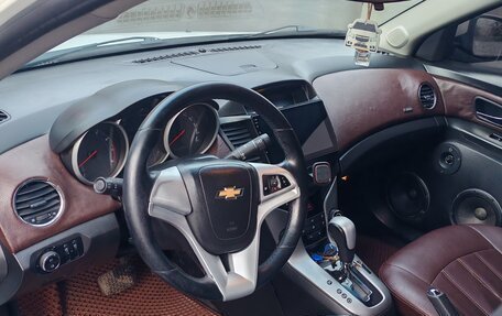 Chevrolet Cruze II, 2011 год, 620 000 рублей, 12 фотография