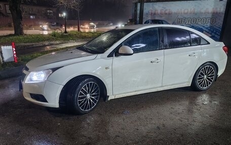 Chevrolet Cruze II, 2011 год, 620 000 рублей, 3 фотография
