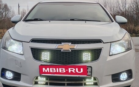 Chevrolet Cruze II, 2011 год, 620 000 рублей, 10 фотография