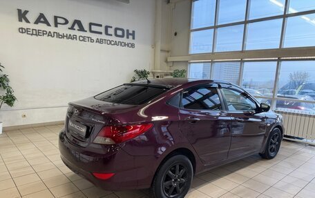 Hyundai Solaris II рестайлинг, 2013 год, 685 000 рублей, 2 фотография