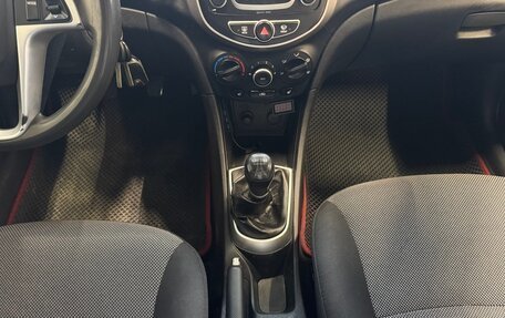 Hyundai Solaris II рестайлинг, 2013 год, 685 000 рублей, 13 фотография