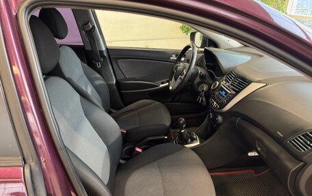 Hyundai Solaris II рестайлинг, 2013 год, 685 000 рублей, 9 фотография