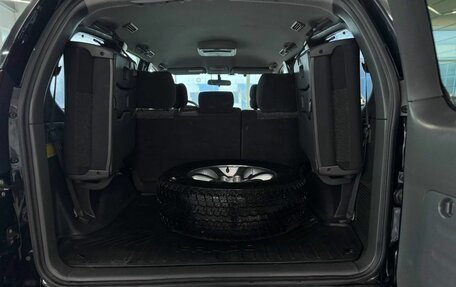 Toyota Land Cruiser Prado 120 рестайлинг, 2005 год, 2 099 900 рублей, 7 фотография