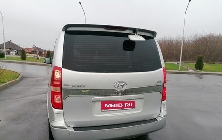 Hyundai Grand Starex Grand Starex I рестайлинг 2, 2009 год, 1 060 000 рублей, 4 фотография