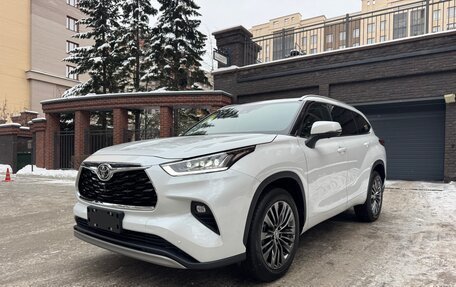 Toyota Highlander, 2025 год, 5 550 000 рублей, 2 фотография