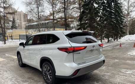 Toyota Highlander, 2025 год, 5 550 000 рублей, 4 фотография