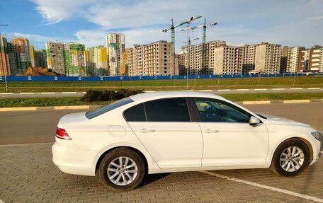 Volkswagen Passat B8 рестайлинг, 2015 год, 1 370 000 рублей, 5 фотография