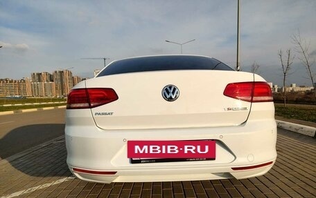 Volkswagen Passat B8 рестайлинг, 2015 год, 1 370 000 рублей, 6 фотография