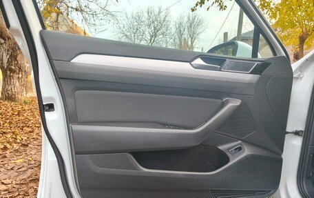 Volkswagen Passat B8 рестайлинг, 2015 год, 1 370 000 рублей, 16 фотография