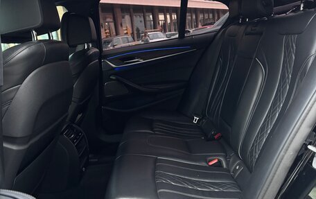 BMW 5 серия, 2019 год, 3 950 000 рублей, 17 фотография