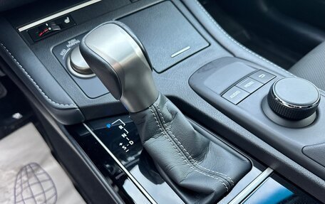 Lexus ES VII, 2017 год, 3 990 000 рублей, 19 фотография