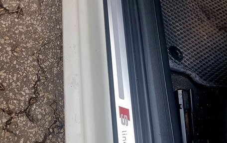 Audi A4, 2011 год, 1 145 000 рублей, 17 фотография