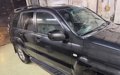 Toyota Land Cruiser Prado 120 рестайлинг, 2008 год, 1 950 000 рублей, 8 фотография