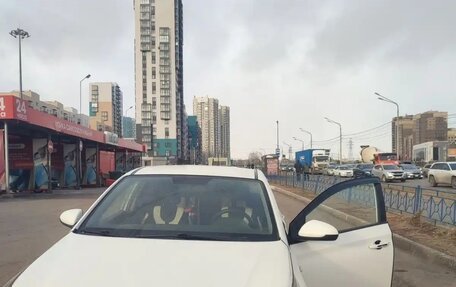 Hyundai Solaris II рестайлинг, 2018 год, 630 000 рублей, 5 фотография