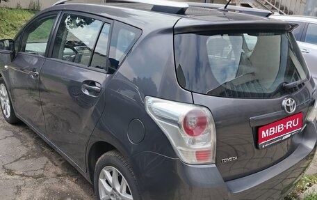 Toyota Verso I, 2010 год, 1 000 000 рублей, 1 фотография