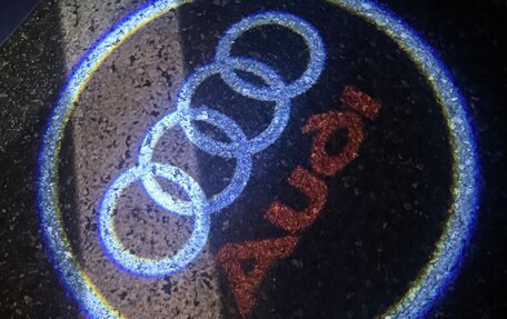 Audi SQ5, 2013 год, 1 675 000 рублей, 24 фотография