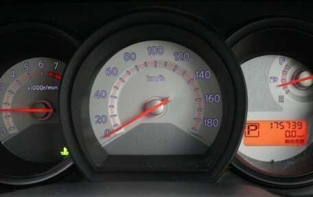 Nissan Tiida, 2010 год, 800 000 рублей, 14 фотография