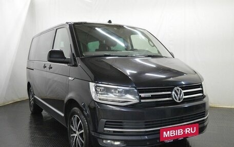 Volkswagen Multivan T6 рестайлинг, 2018 год, 3 489 000 рублей, 3 фотография