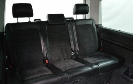 Volkswagen Multivan T6 рестайлинг, 2018 год, 3 489 000 рублей, 14 фотография