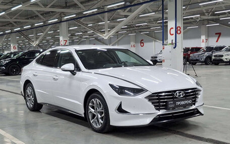 Hyundai Sonata VIII, 2020 год, 2 187 000 рублей, 3 фотография