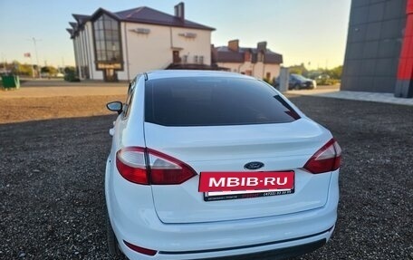 Ford Fiesta, 2016 год, 670 000 рублей, 3 фотография