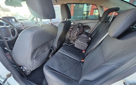 Ford Fiesta, 2016 год, 670 000 рублей, 15 фотография