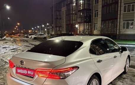 Toyota Camry, 2020 год, 3 099 000 рублей, 4 фотография