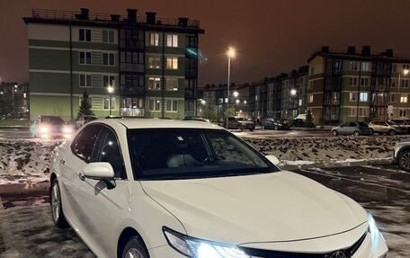 Toyota Camry, 2020 год, 3 099 000 рублей, 3 фотография