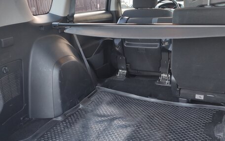 Mitsubishi Outlander III рестайлинг 3, 2010 год, 950 000 рублей, 14 фотография