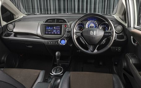 Honda Fit Shuttle I рестайлинг, 2012 год, 899 000 рублей, 6 фотография