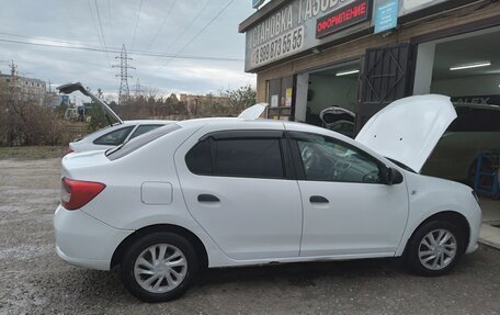 Renault Logan II, 2017 год, 540 000 рублей, 4 фотография