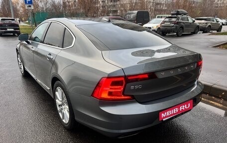 Volvo S90 II рестайлинг, 2017 год, 3 100 000 рублей, 7 фотография