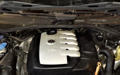 Volkswagen Touareg III, 2007 год, 850 000 рублей, 16 фотография