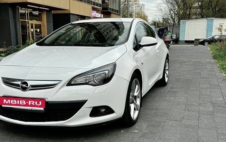 Opel Astra J, 2013 год, 1 390 000 рублей, 2 фотография