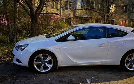 Opel Astra J, 2013 год, 1 390 000 рублей, 16 фотография